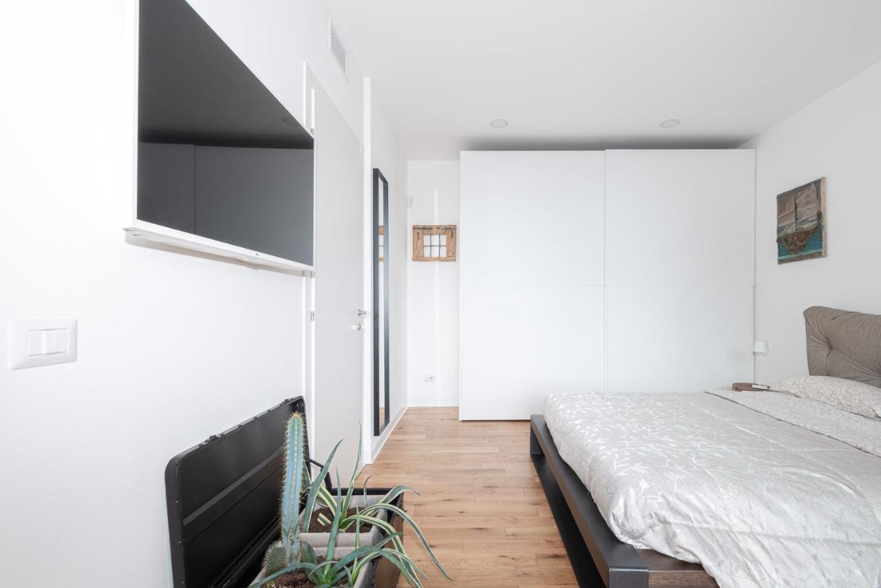 Appartamento Dany Con Vista Lago By Holiday Solutions Nesso Ngoại thất bức ảnh